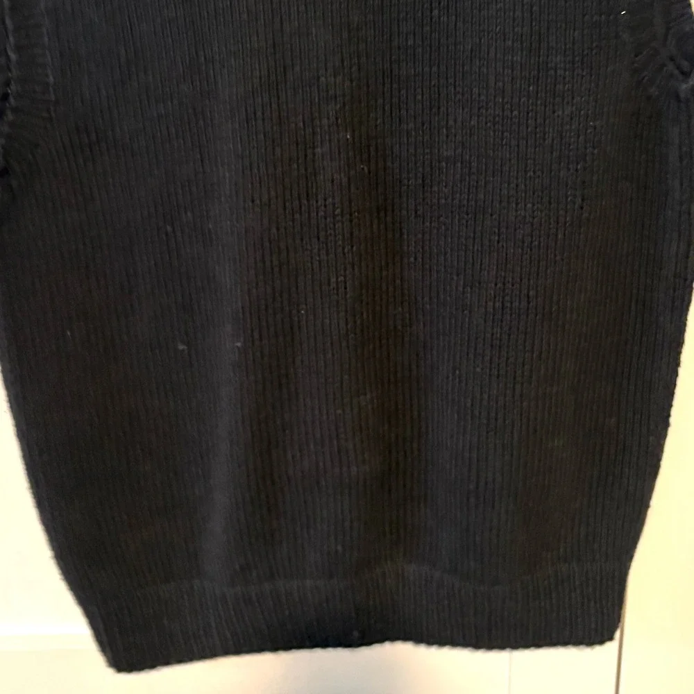 Talbots Women's Black Hand Knit Beaded Embroidered Christmas Sweater Vest Size M